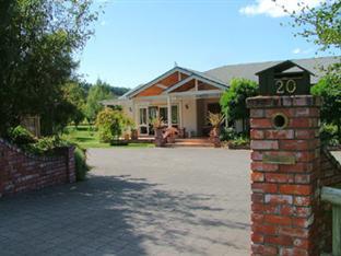 Acacia Bay Lodge Bed & Breakfast Taupo Bagian luar foto